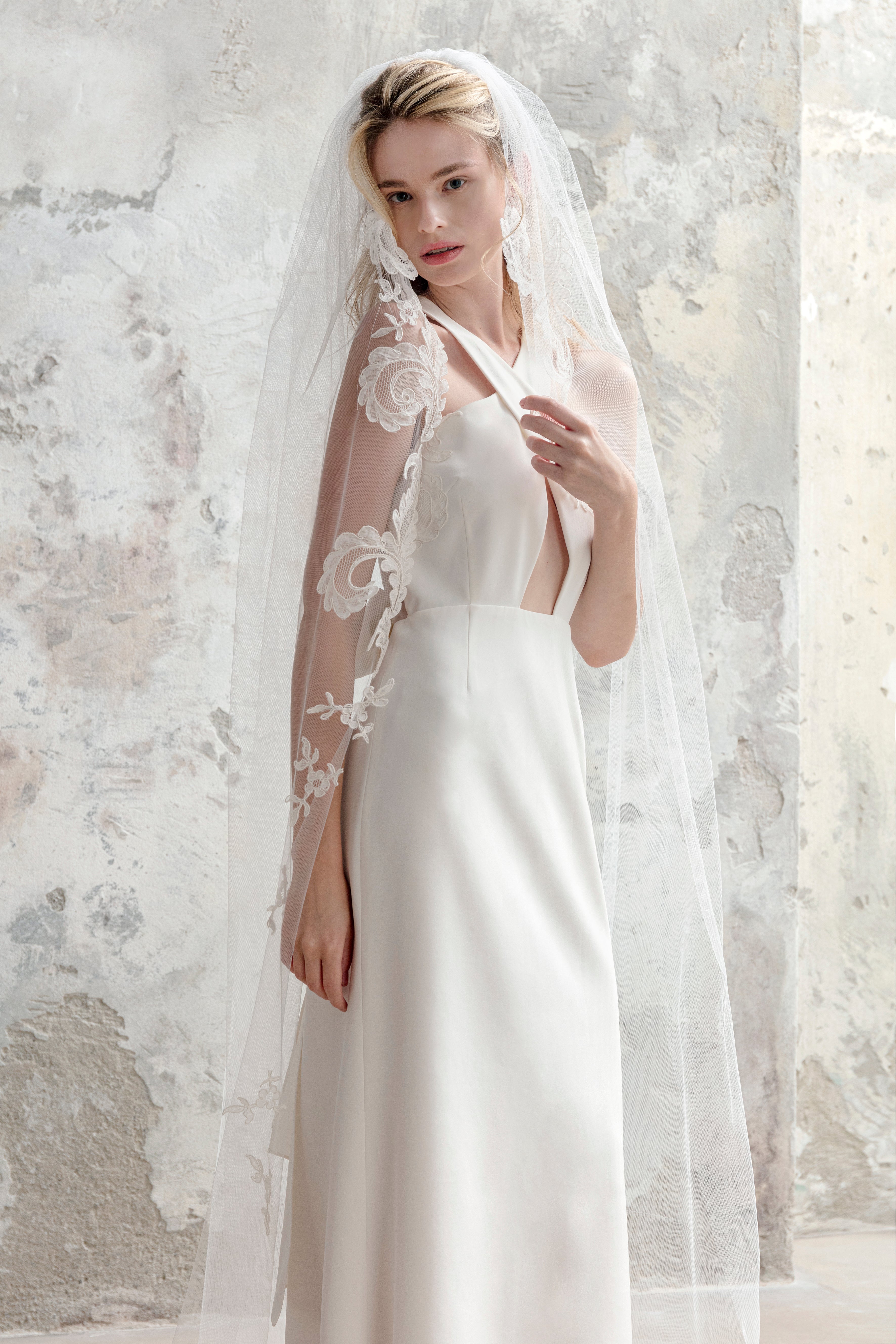 LET'S PARTY ROMANTIC Wedding Dress